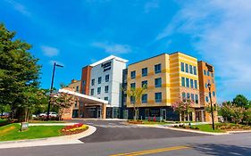 Fairfield Inn & Suites By Marriott Atlanta Woodstock